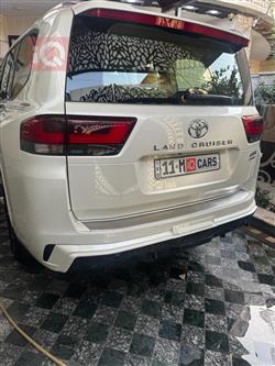 تويوتا لاندكروزر